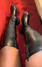 Load image into Gallery viewer, BLACK KNEE-HIGH BOOTS
